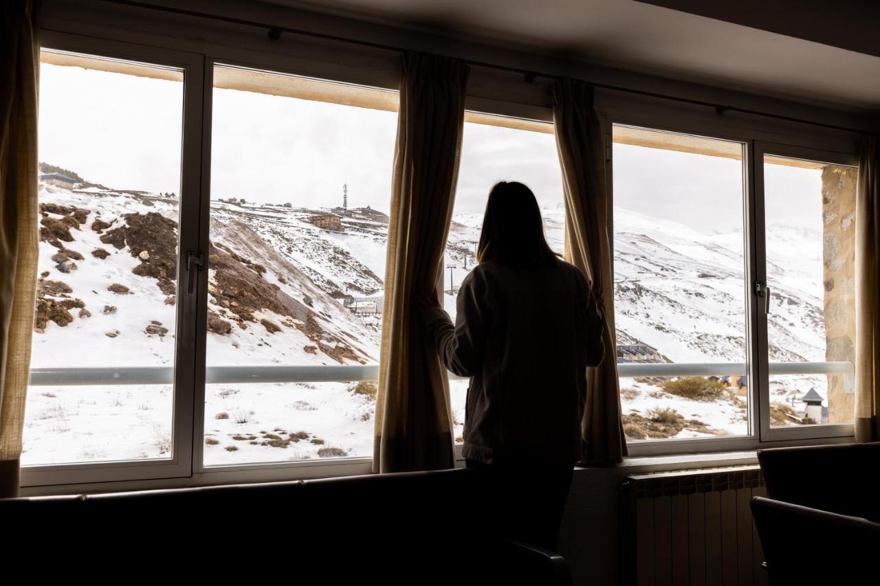 Albergue Inturjoven Sierra Nevada Buitenkant foto